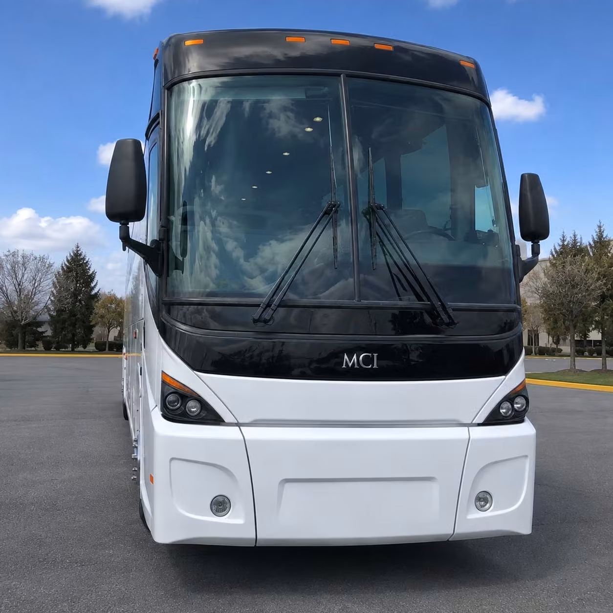 charterbusrentalmiamibeachfl com lets you stage hotel shuttles along collins avenue without the headache