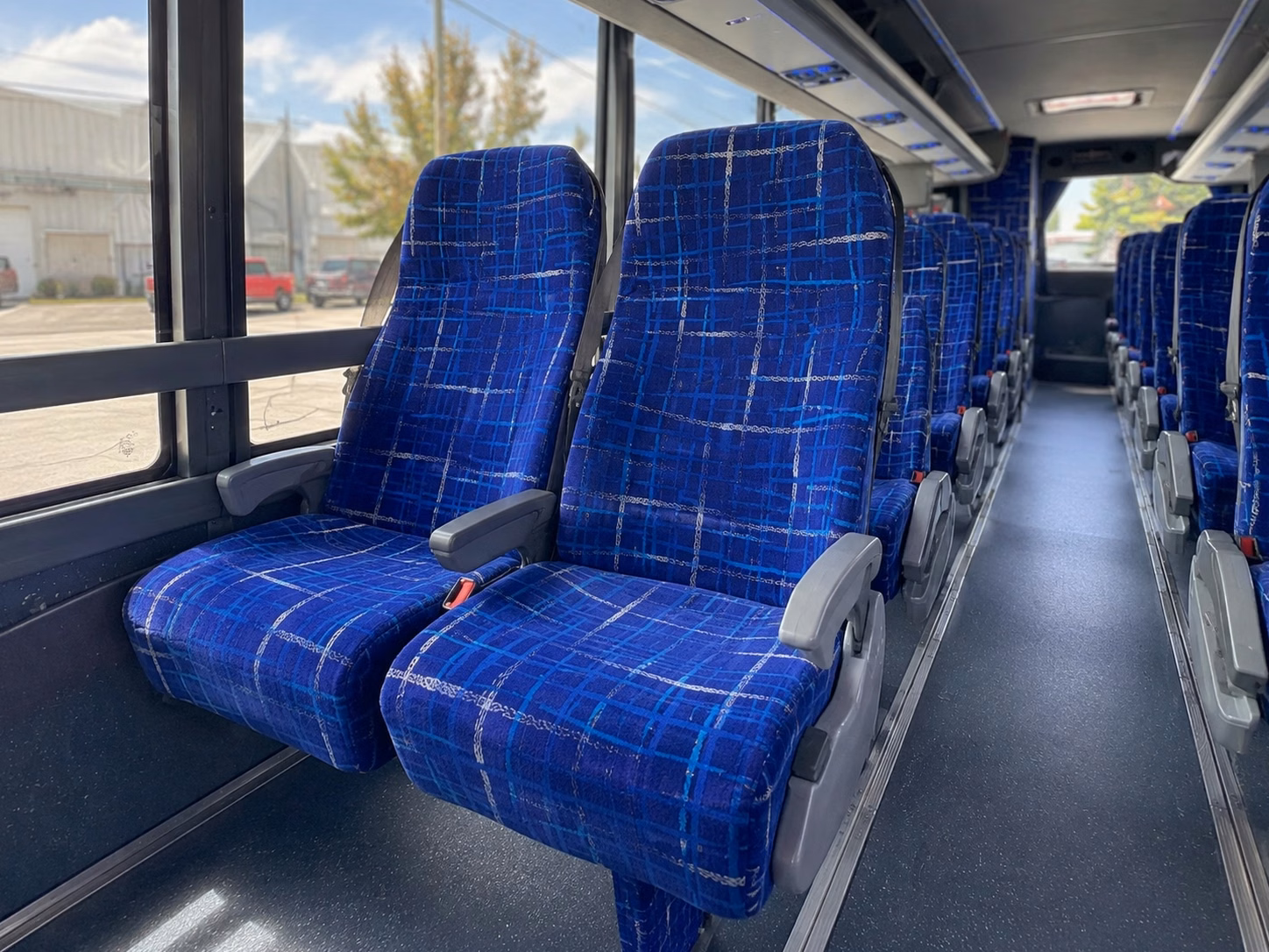 cross causeway field trip bus rentals from miami beach to mainland miami