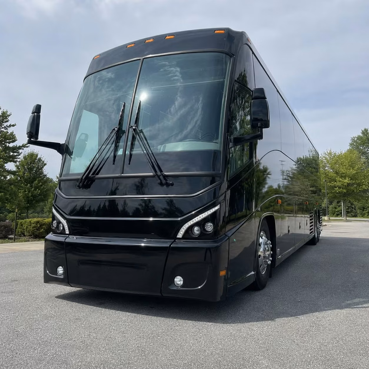 you can find and book employee transportation in miami beach and any nearby city